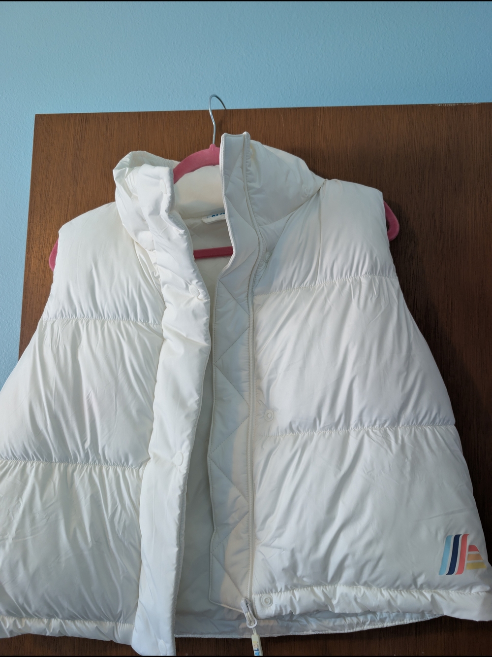 Women’s White Puffer Vest with Quilted Interior - Aldi